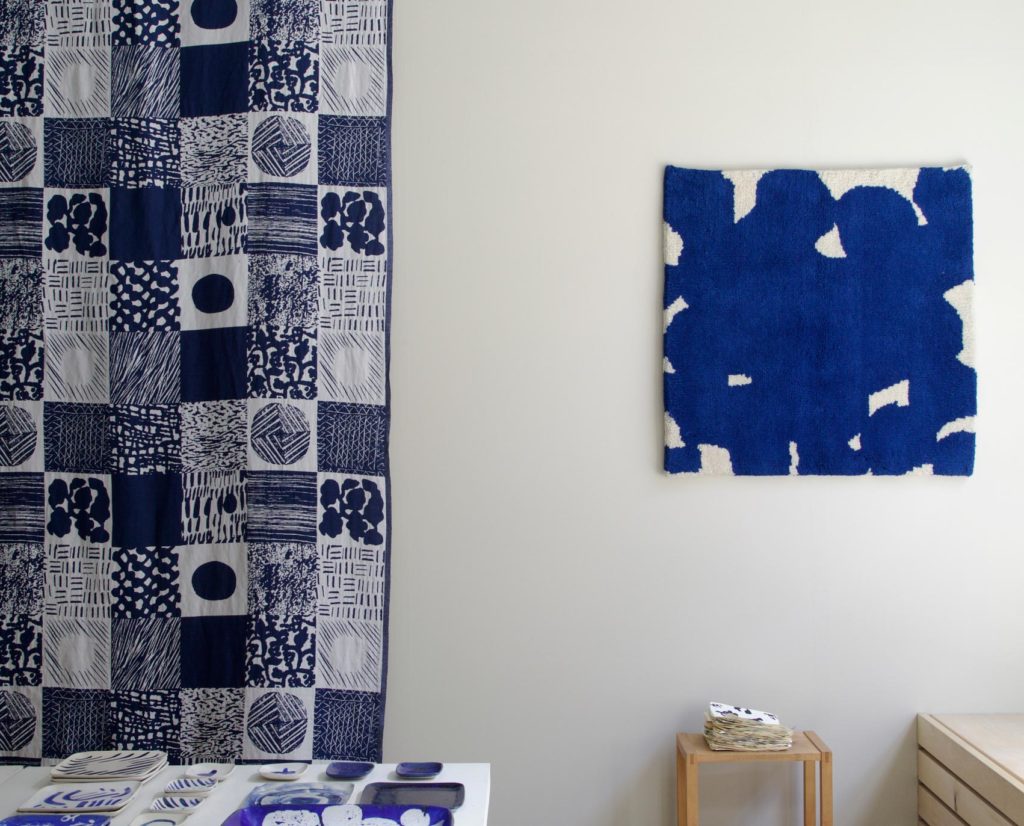 14.6.–19.8.2018
Jenni and Matti became friends when they were studying together in 1999. Blue Things is their first joint exhibition.