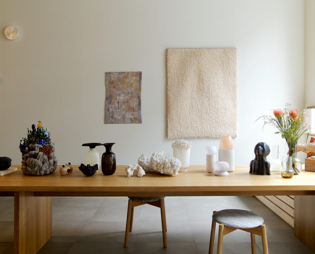 15.11.2018–20.1.2019
After having made their first appearance at CHART Design 2018 in Copenhagen, these treasured pieces are finally coming back home to show their splendour in Helsinki.