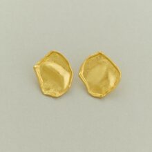 Keski-pomppu_miragestuds_gold_M_lokalhelsinki2020