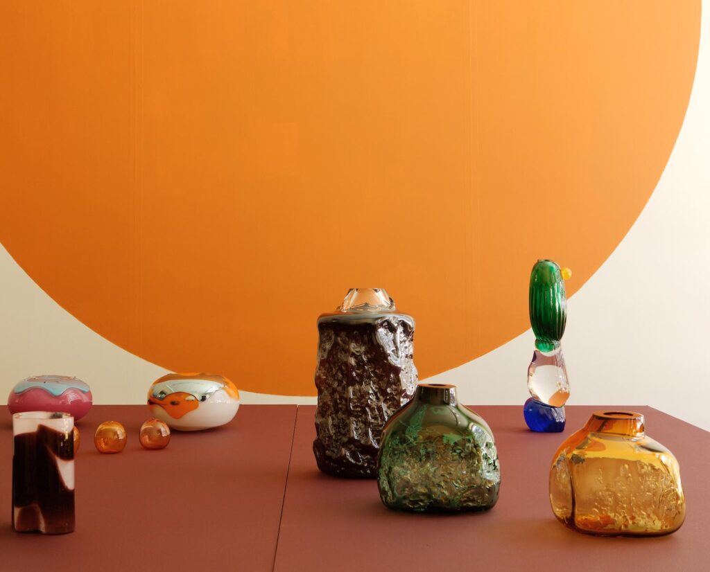 5.8.–4.9.2021
Spark presents new local glass, as interpreted by the young and organic generation.