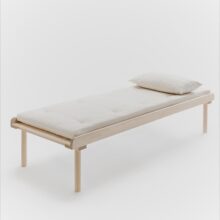 Peti_product_P1-70-Daybed_Mattila_Merz-photo_Chikako_Harada