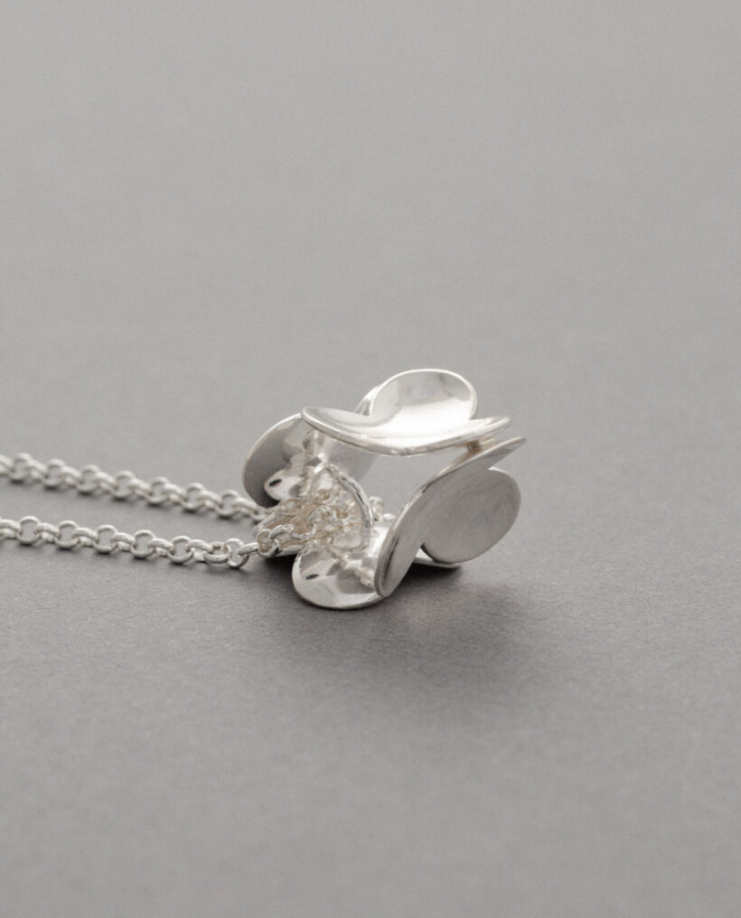 lingondesign_jewellerycatalogue_lokalhelsinki2023-8