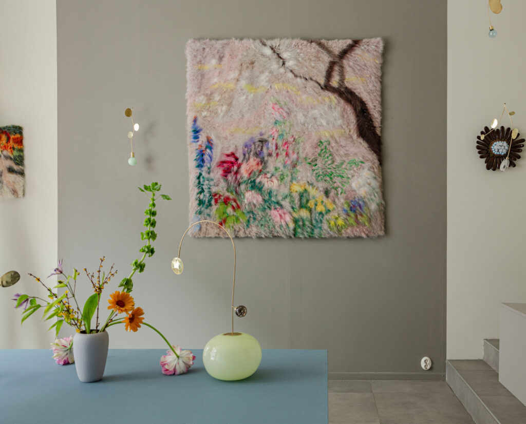 8.3.–20.4.2024
Matias Karsikas, Hanna-Kaisa Korolainen, Milla Vaahtera
The spring anthem, composed by three contemporary artists, is sung in their own distinct voices.