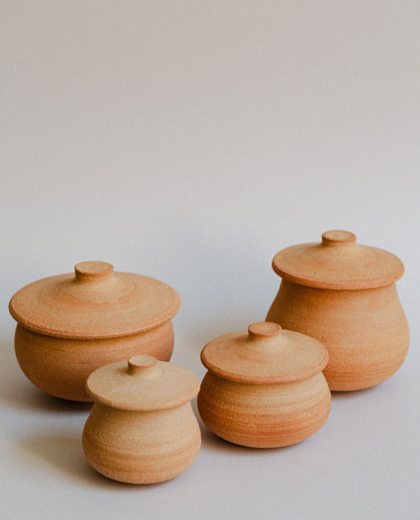 kiracatani_ceramic_earthenware_lokalhelsinki2024-6