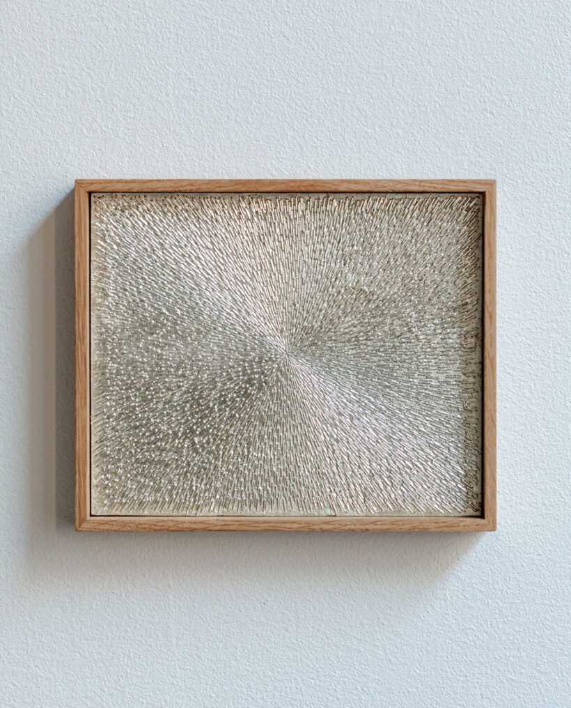 sashahuber_mixedmedia_artwork_likenightandday_lokalhelsinki2024-45