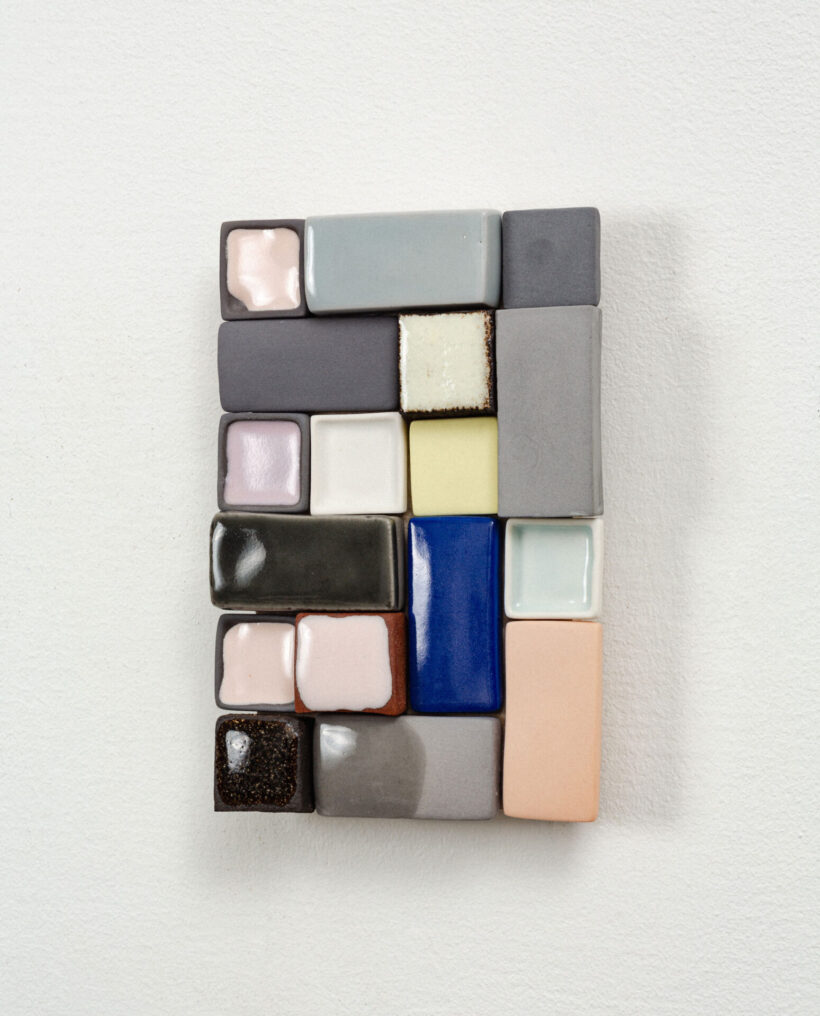 nathalielautenbacher_artwork_ceramic_relief_HIVER_lokalhelsinki2024-46