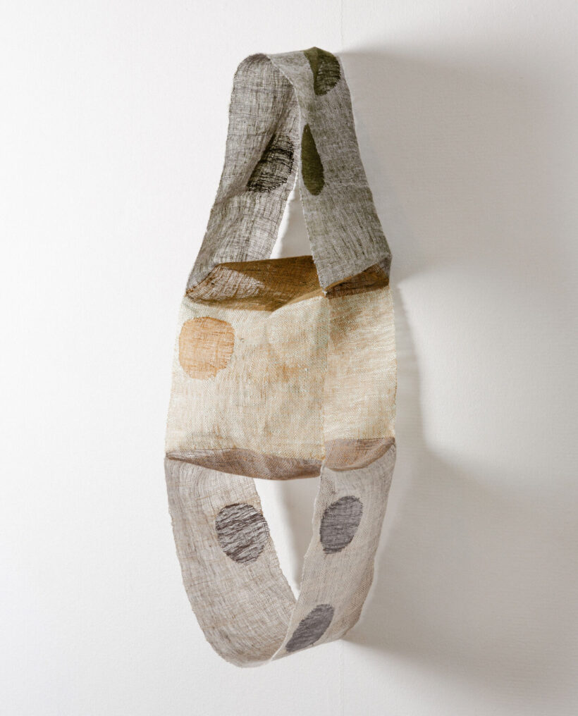 helituoriluutonen_textile_artwork_lokalhelsinki2025-2