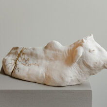 katyhertell_ceramic_stoneware_sculpture_lokalhelsinki2025-10