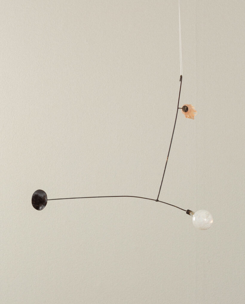 millavaahtera_glass_brass_pendant_mobile_lamp_lokalhelsinki2025-17