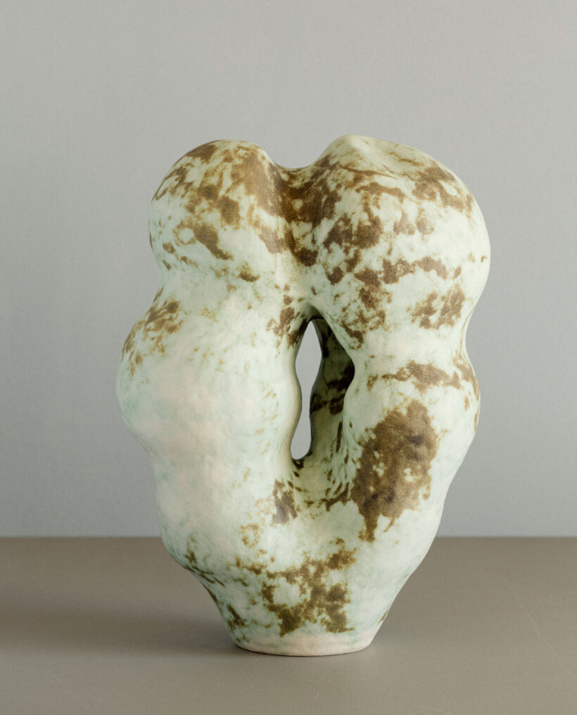 hennanuutinen_ceramic_artwork_sculpture_sommarstilleben_lokalhelsinki2025-2
