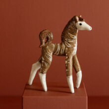 maisamajakka_ceramic_horse_figurine_sommarstilleben_lokalhelsinki2025-17