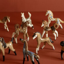 maisamajakka_ceramic_horse_figurine_sommarstilleben_lokalhelsinki2025