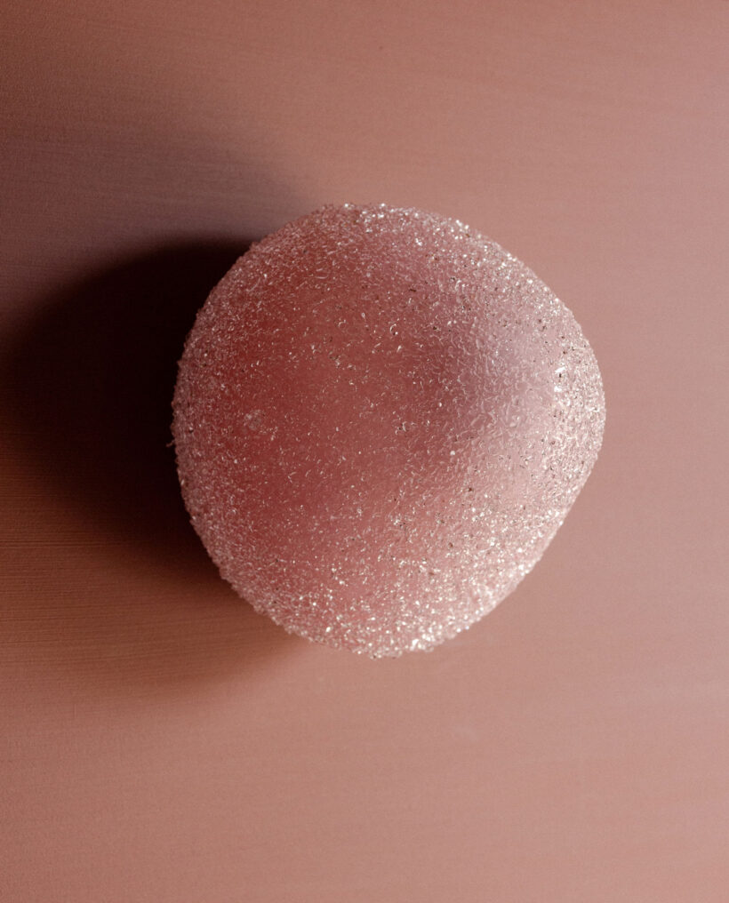 paulapaakkonen_glass_artwork_sculpture_sommarstilleben_lokalhelsinki2025-10