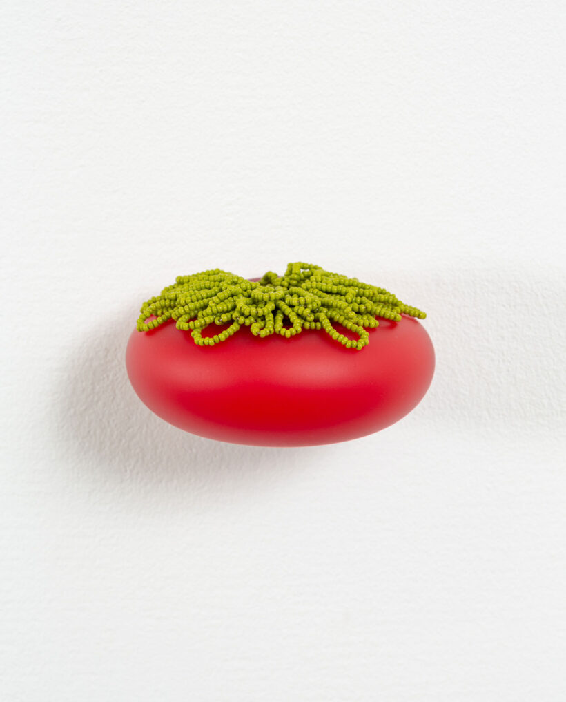 juliatoyryla_minnaarponen_whitewall_glassware_exhibition_lokalhelsinki2025-22