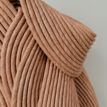 Sini-Villi_Misty-Coral_2026_close