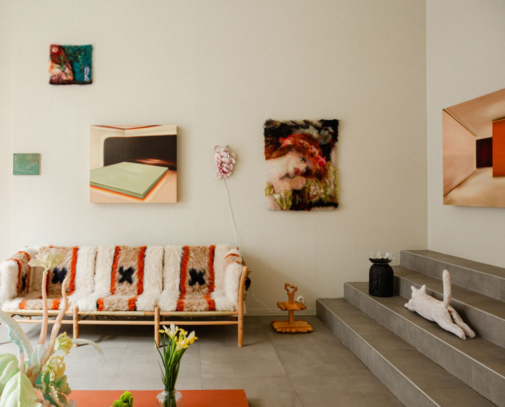 21.2.–24.5.2026
All objects have an energy or spirit – and this of course implies objects of use, just as much as it is an inherent aspect of artwork. Art is a way of inhabiting existence, it is a state of being in its own right. Our homes can reflect something of that state; they are places that nourish us in the most instinctive of ways. Lokal’s spring exhibition spans over the entire transition of the seasons, bookmarked by a metamorphosis around the Spring Equinox.