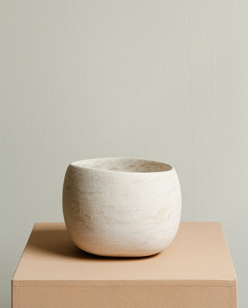nathalielautenbacher_ceramic_bowl_vessel_atfirstblush_lokalhelsinki2026-3