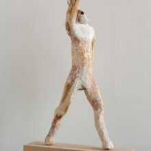 aimokatajamaki_wood_sculpture_artwork_atfirstblush_billnas_lokalhelsinki2026-5