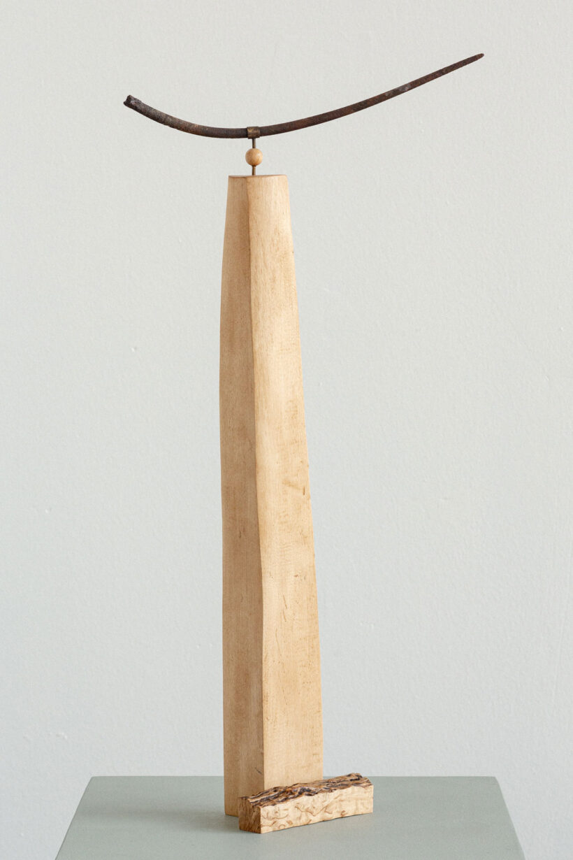 helijuuti_wood_sculpture_artwork_atfirstblush_billnas_lokalhelsinki2026-4