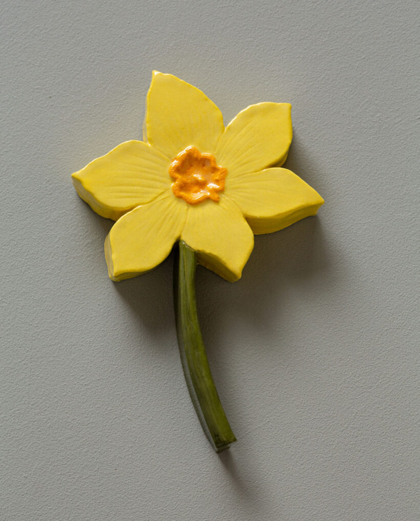 tiiaanttila_ceramic_relief_artwork_atfirstblush_billnas_lokalhelsinki2026-11