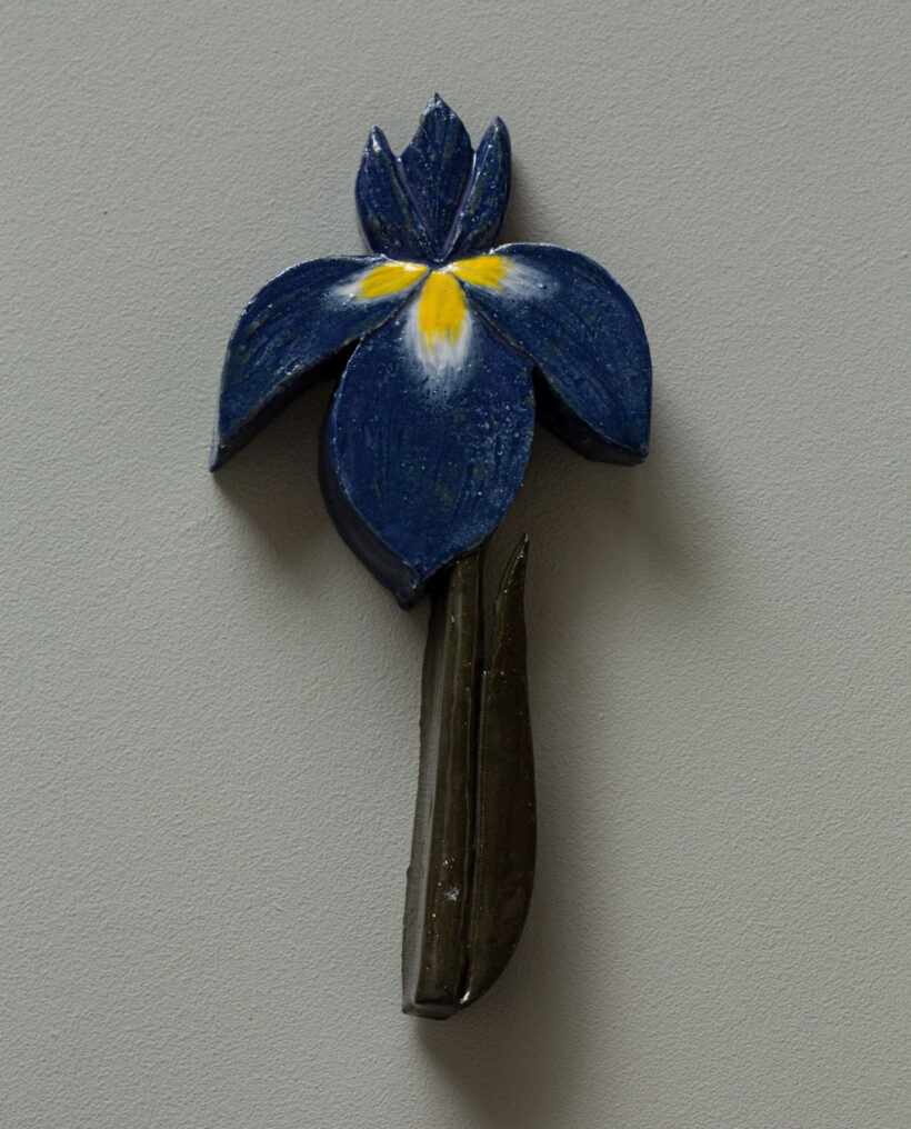 tiiaanttila_ceramic_relief_artwork_atfirstblush_billnas_lokalhelsinki2026-14
