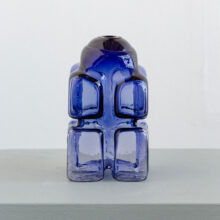 annieckerman_glass_sculpture_artwork_atfirstblush_billnas_lokalhelsinki2026-5