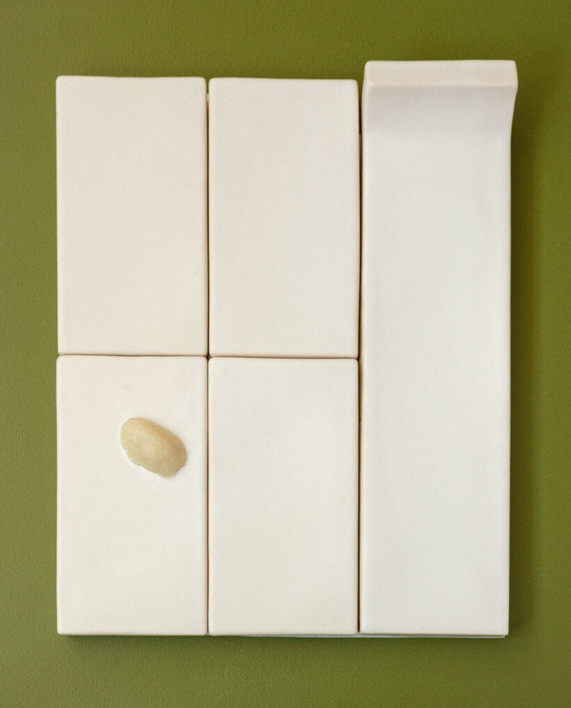 iinesniemela_ceramic_artwork_atfirstblush_billnas_lokalhelsinki2026-2