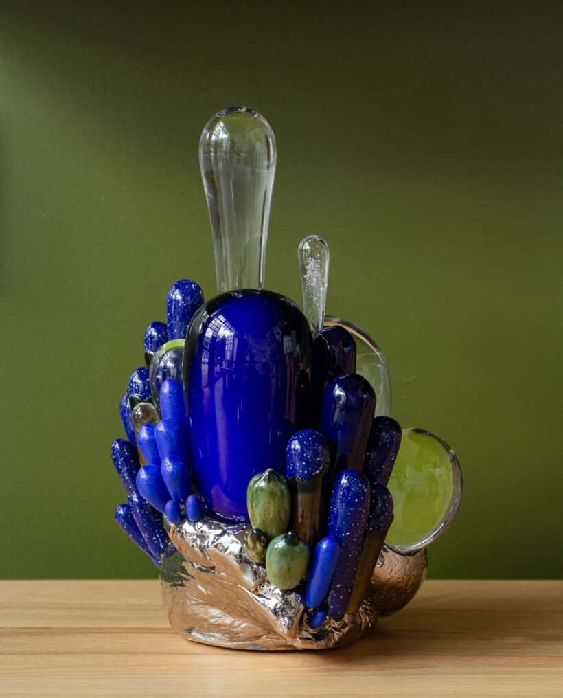 matiaskarsikas_glass_ceramic_artwork_atfirstblush_lokalhelsinki2026-4