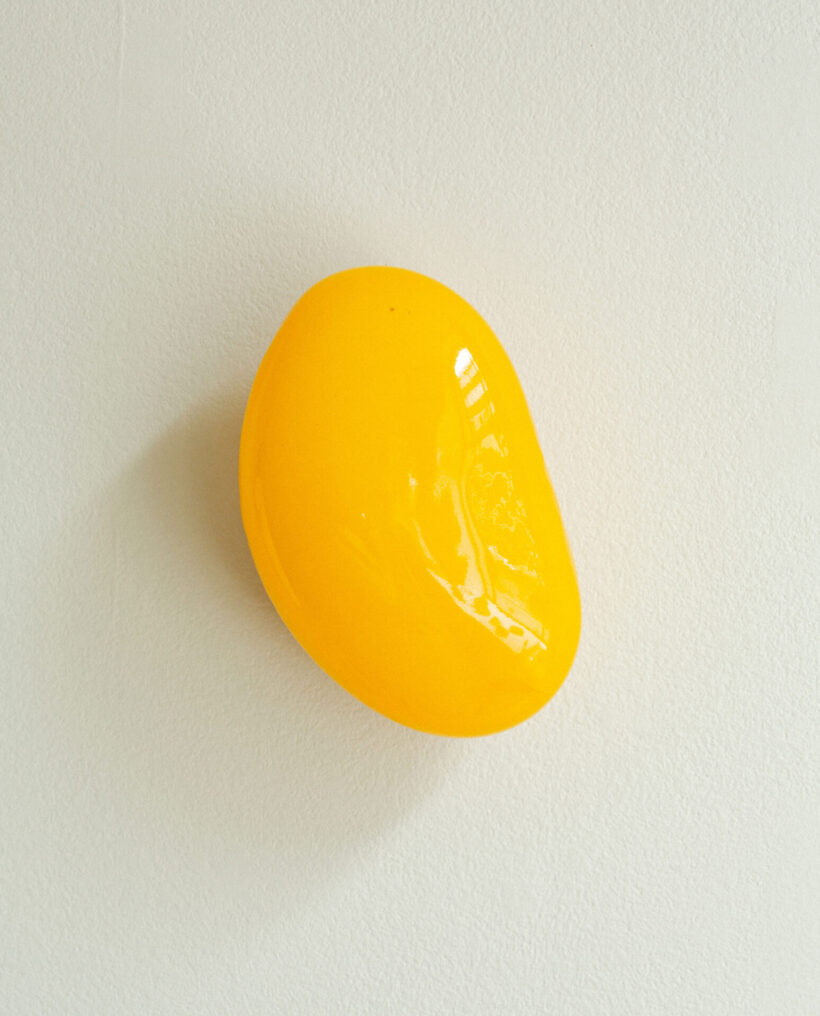 paulapaakkonen_glass_sculpture_karamelli_lokalhelsinki2026-28